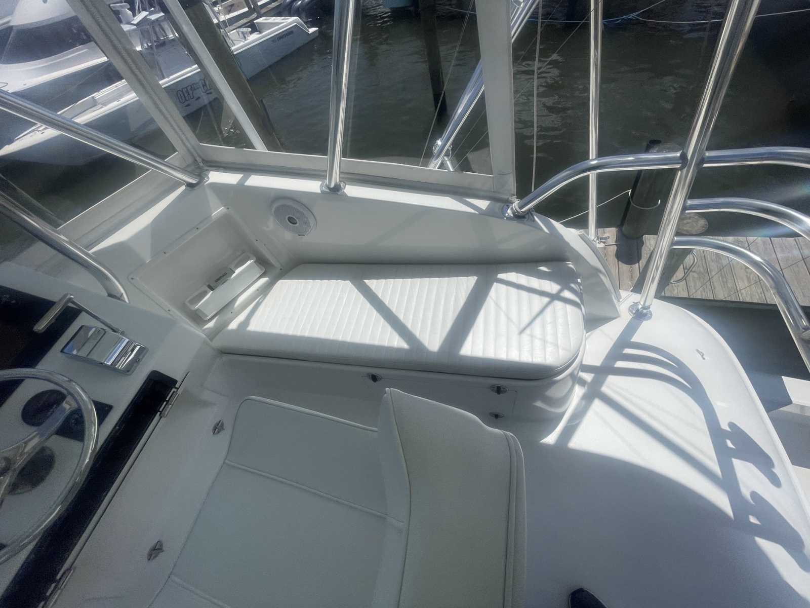 Dolphin II 34ft Hatteras Yacht For Sale