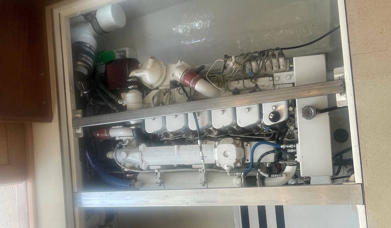 Dolphin II 34ft Hatteras Yacht For Sale