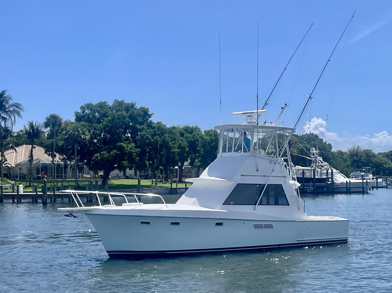 Dolphin II 34ft Hatteras Yacht For Sale