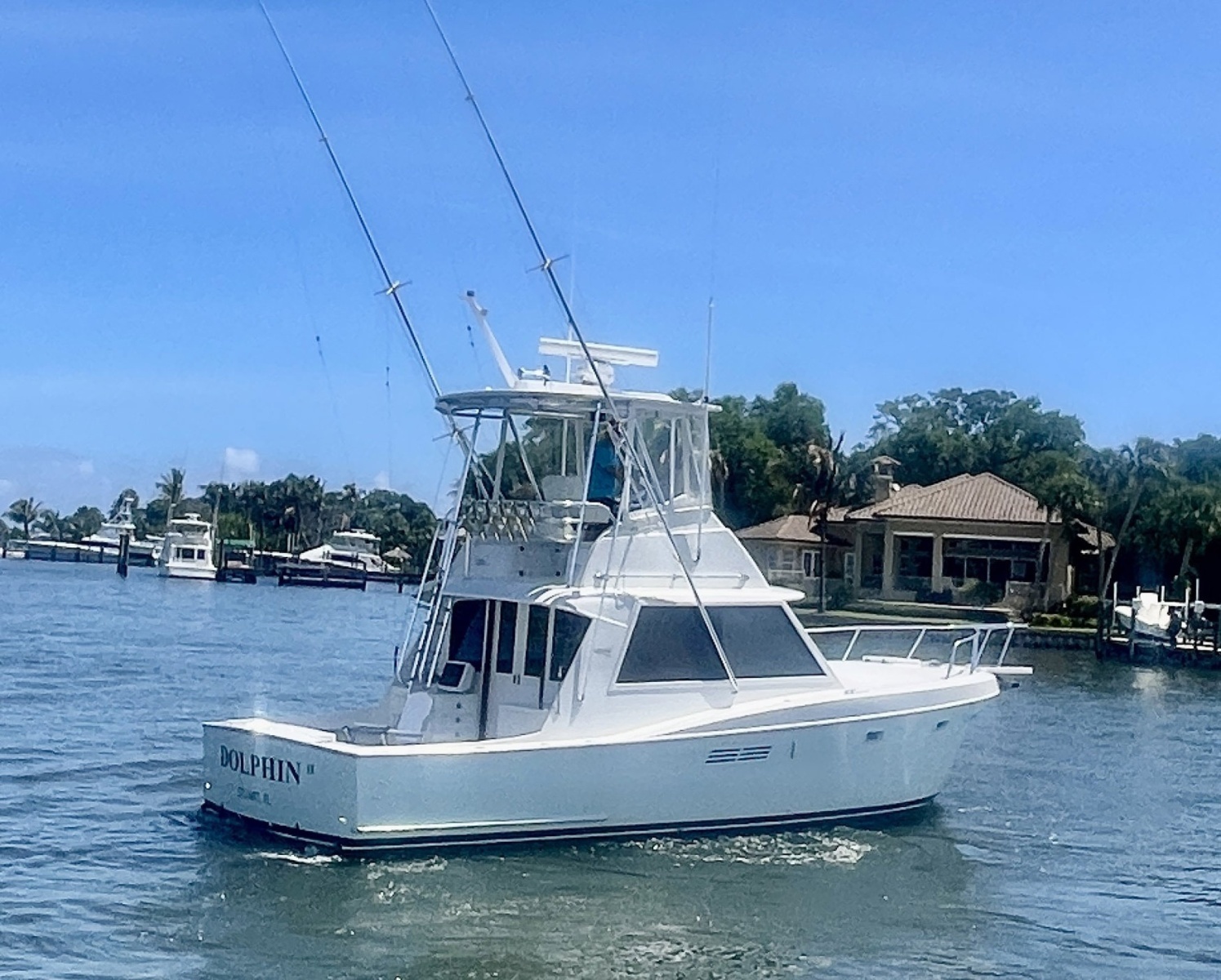 Dolphin II 34ft Hatteras Yacht For Sale