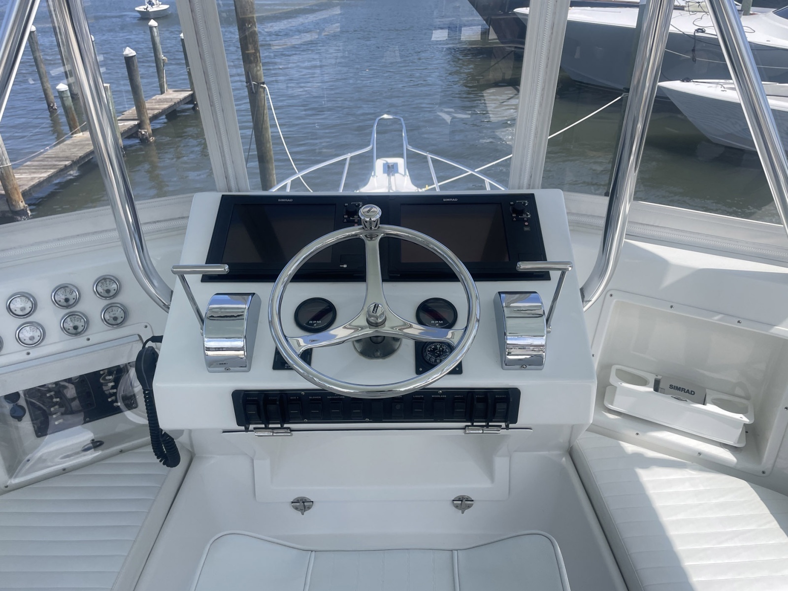 Dolphin II 34ft Hatteras Yacht For Sale