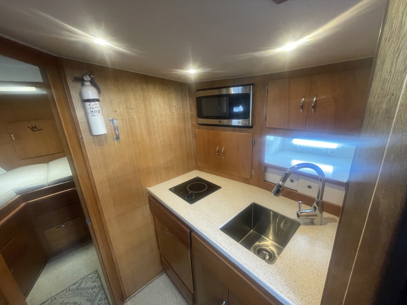 Dolphin II 34ft Hatteras Yacht For Sale