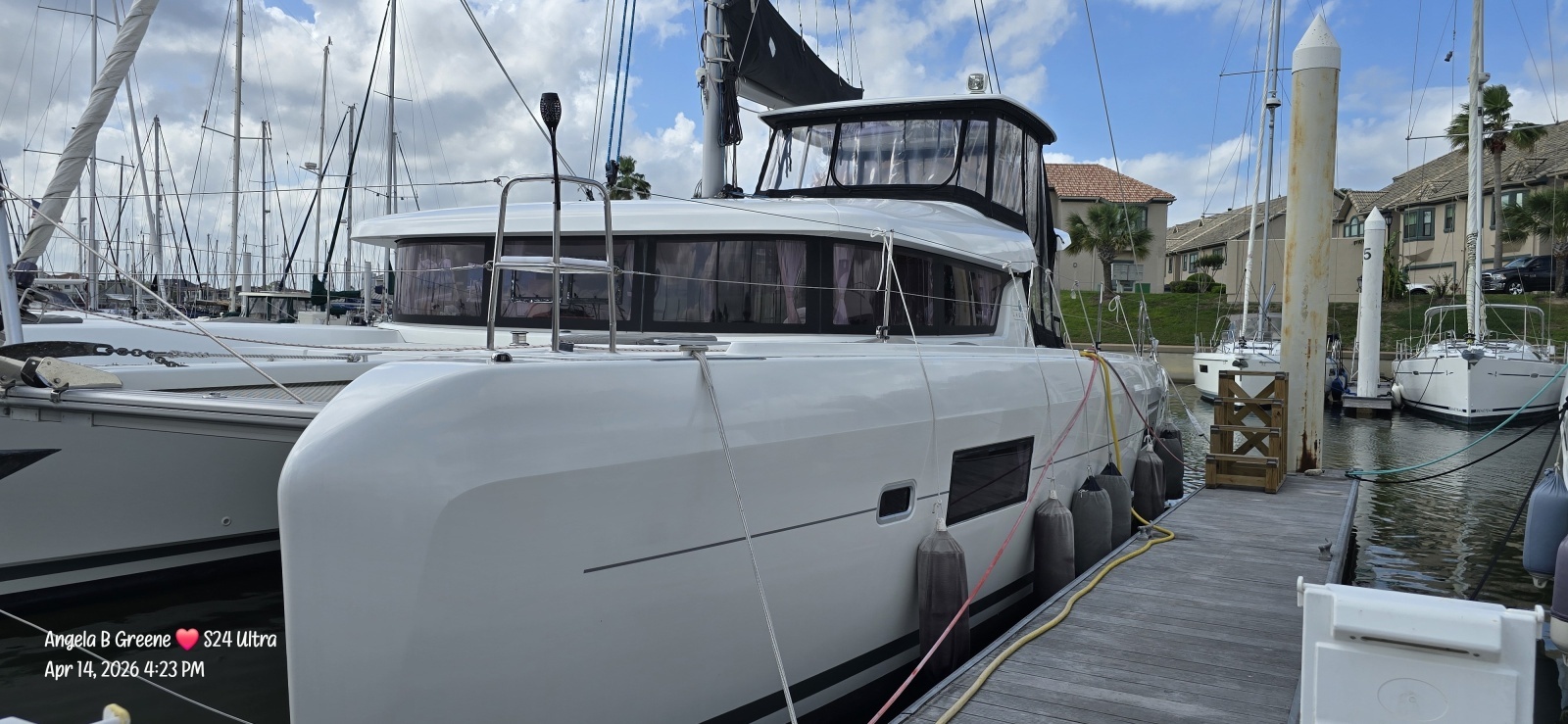 Moonlight Lady 42ft Lagoon Yacht For Sale