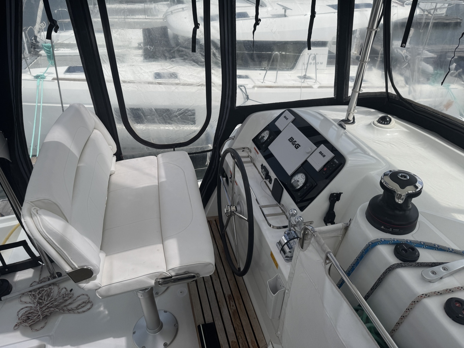 Moonlight Lady 42ft Lagoon Yacht For Sale