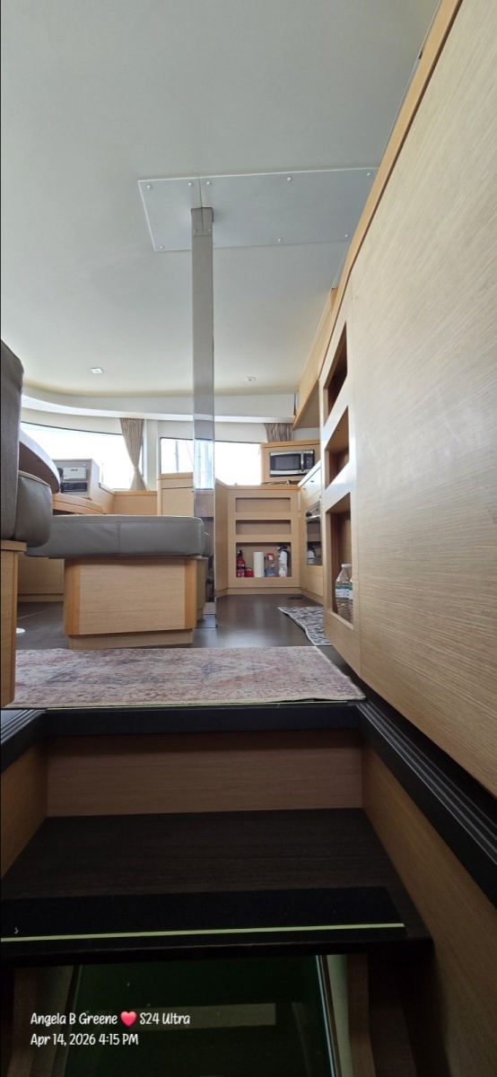 Moonlight Lady 42ft Lagoon Yacht For Sale