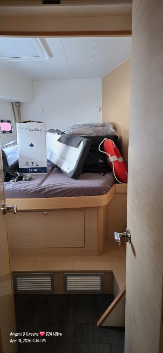 Moonlight Lady 42ft Lagoon Yacht For Sale