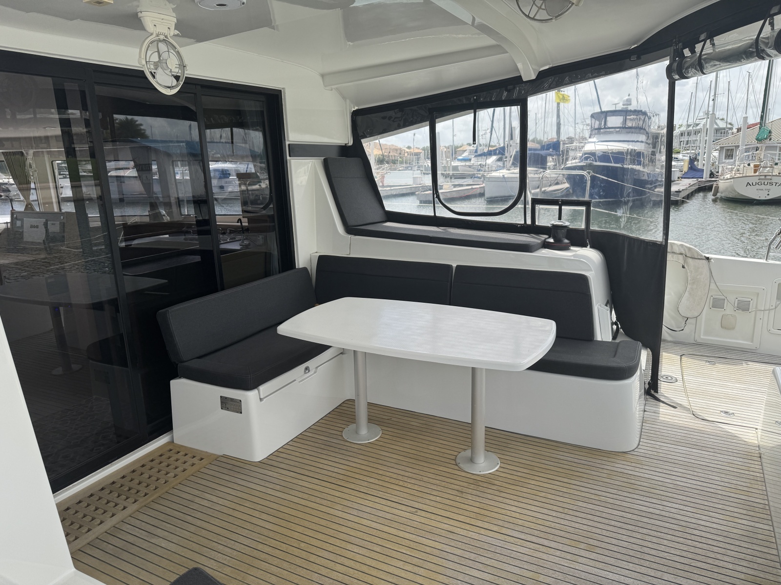 Moonlight Lady 42ft Lagoon Yacht For Sale