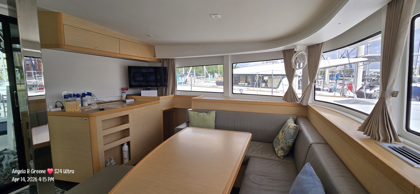 Moonlight Lady 42ft Lagoon Yacht For Sale