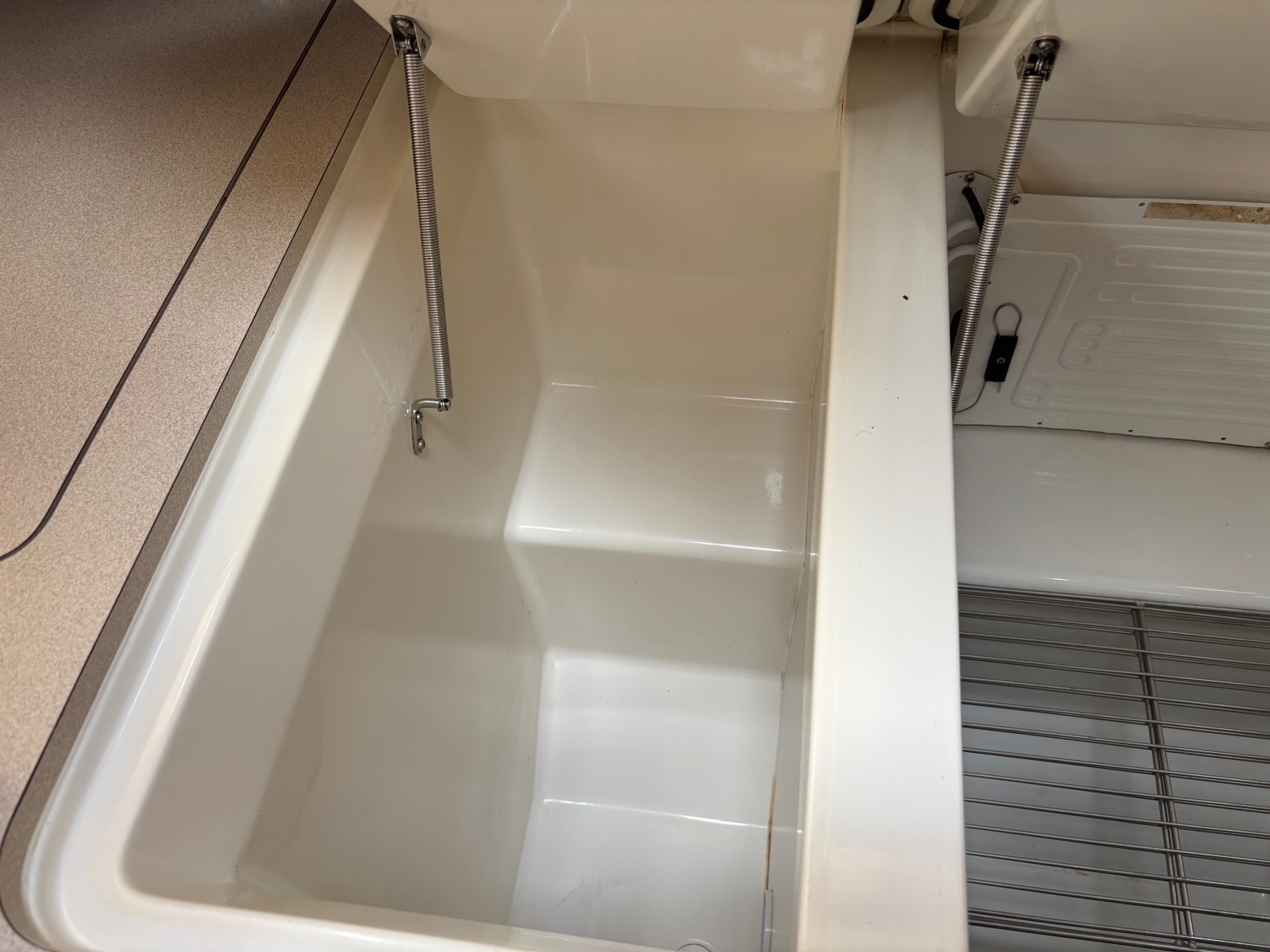 Sola Stella 43ft Jeanneau Yacht For Sale