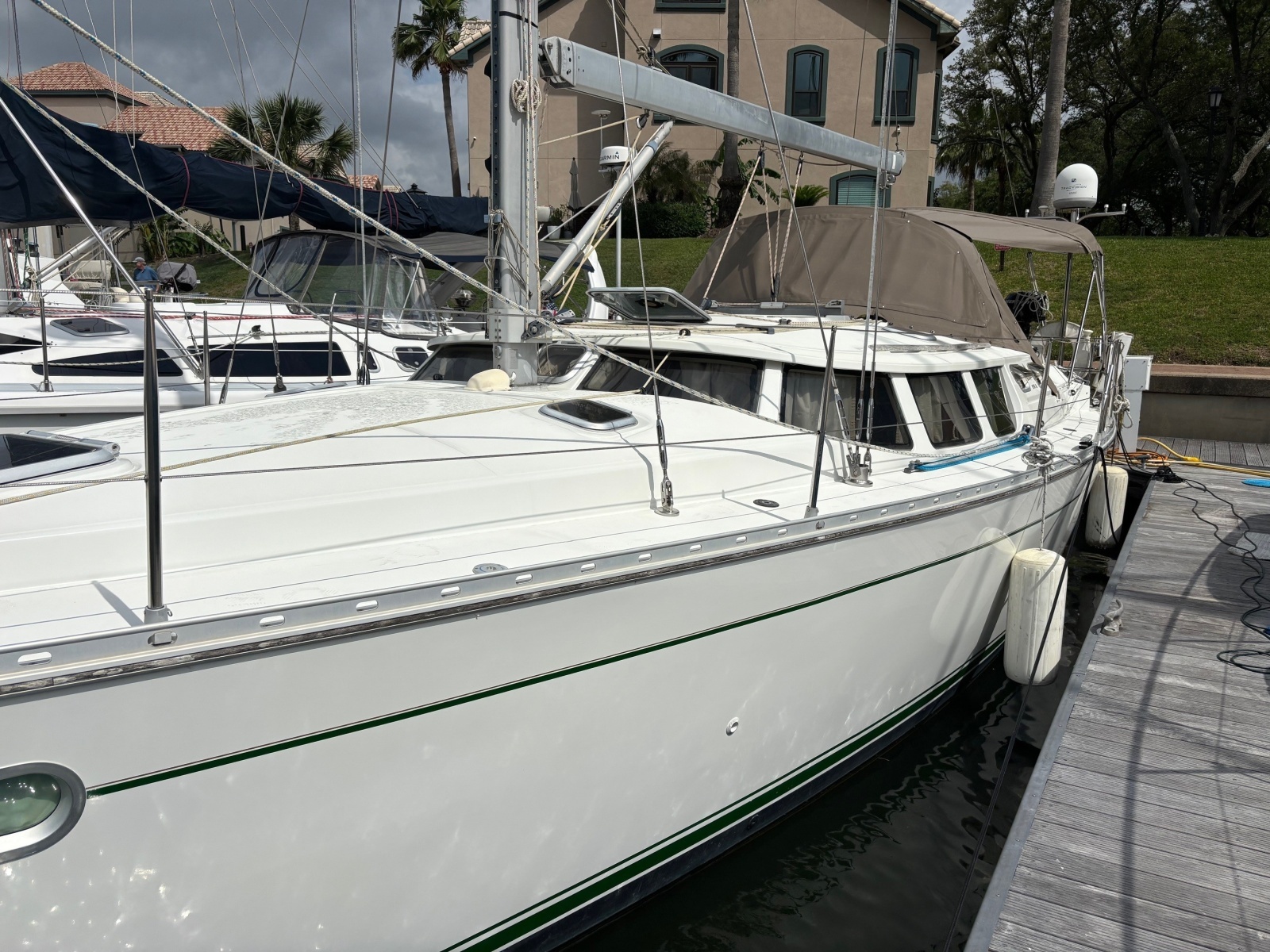 Sola Stella 43ft Jeanneau Yacht For Sale