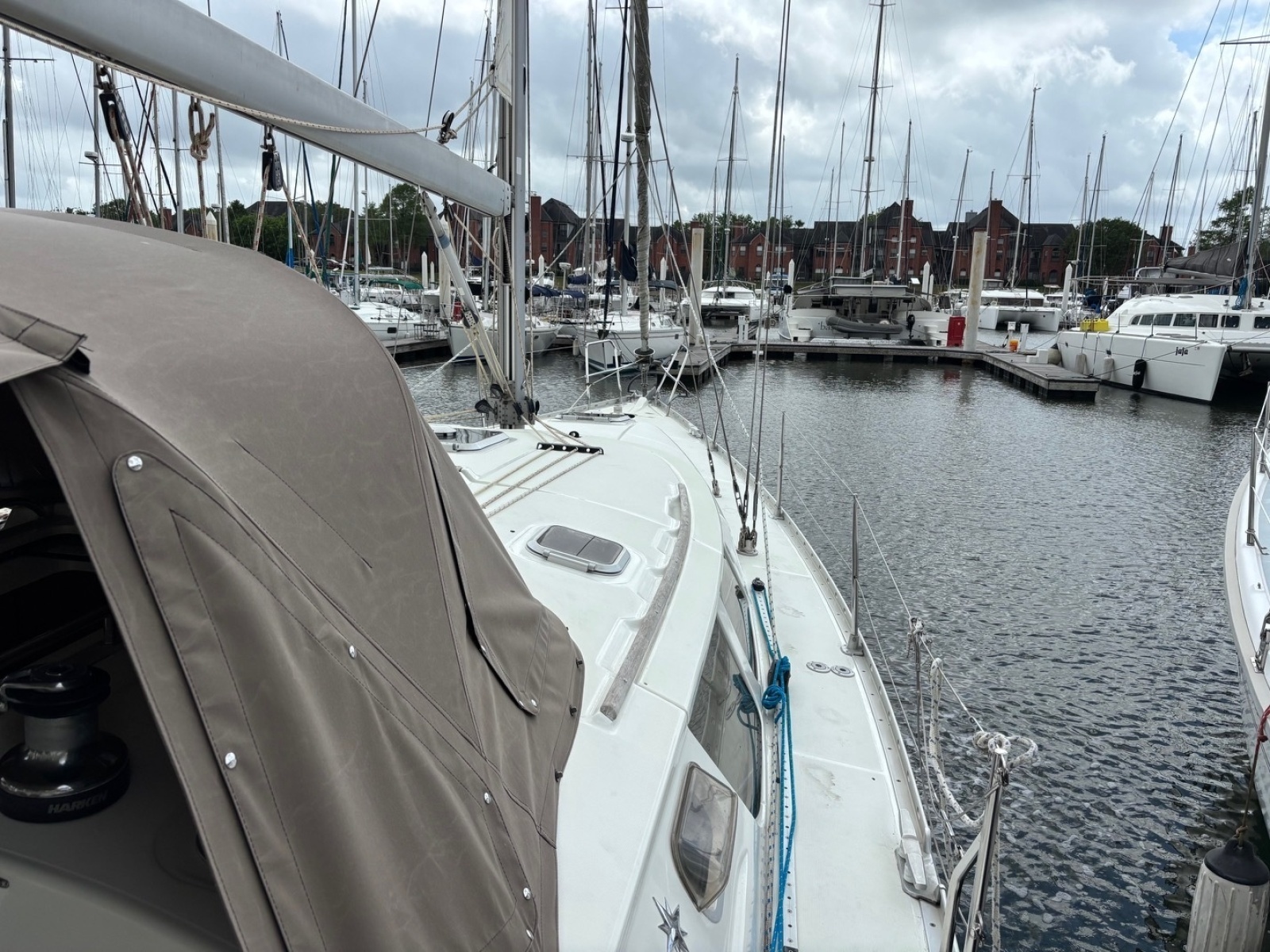 Sola Stella 43ft Jeanneau Yacht For Sale