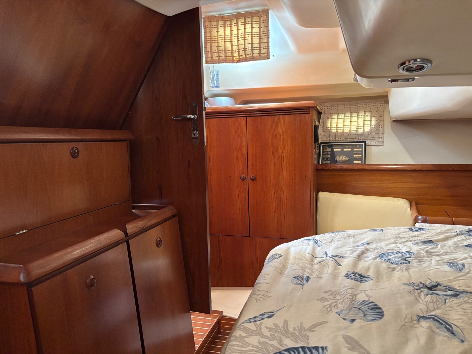 Sola Stella 43ft Jeanneau Yacht For Sale