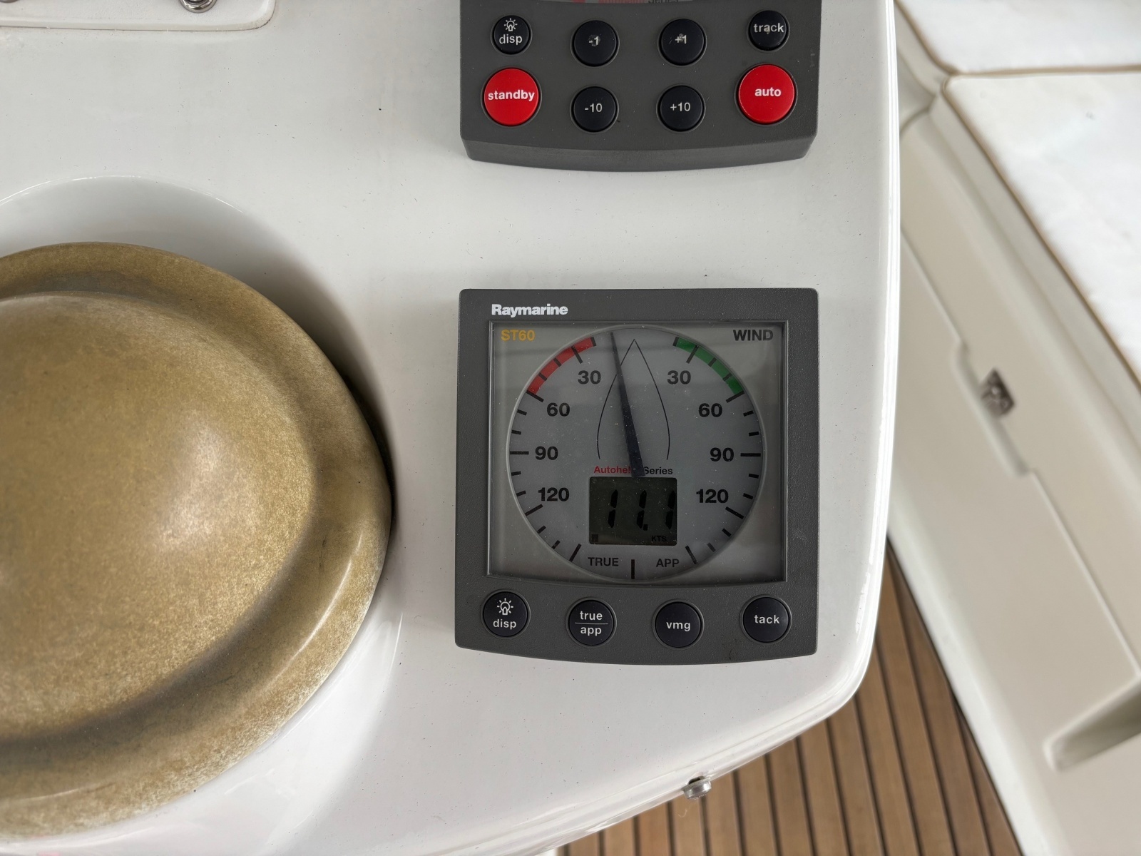 Sola Stella 43ft Jeanneau Yacht For Sale