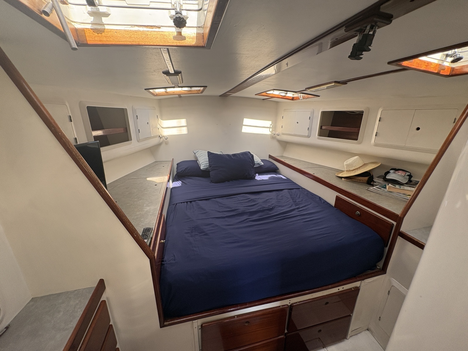 Windsong 50ft Morgan Yacht For Sale