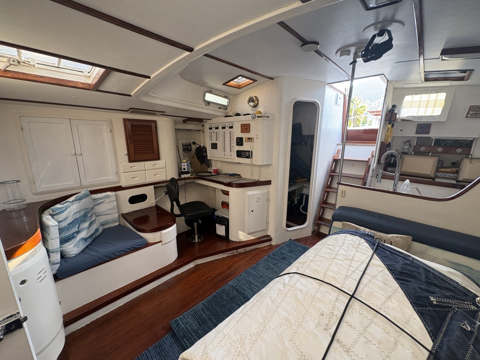 Windsong 50ft Morgan Yacht For Sale