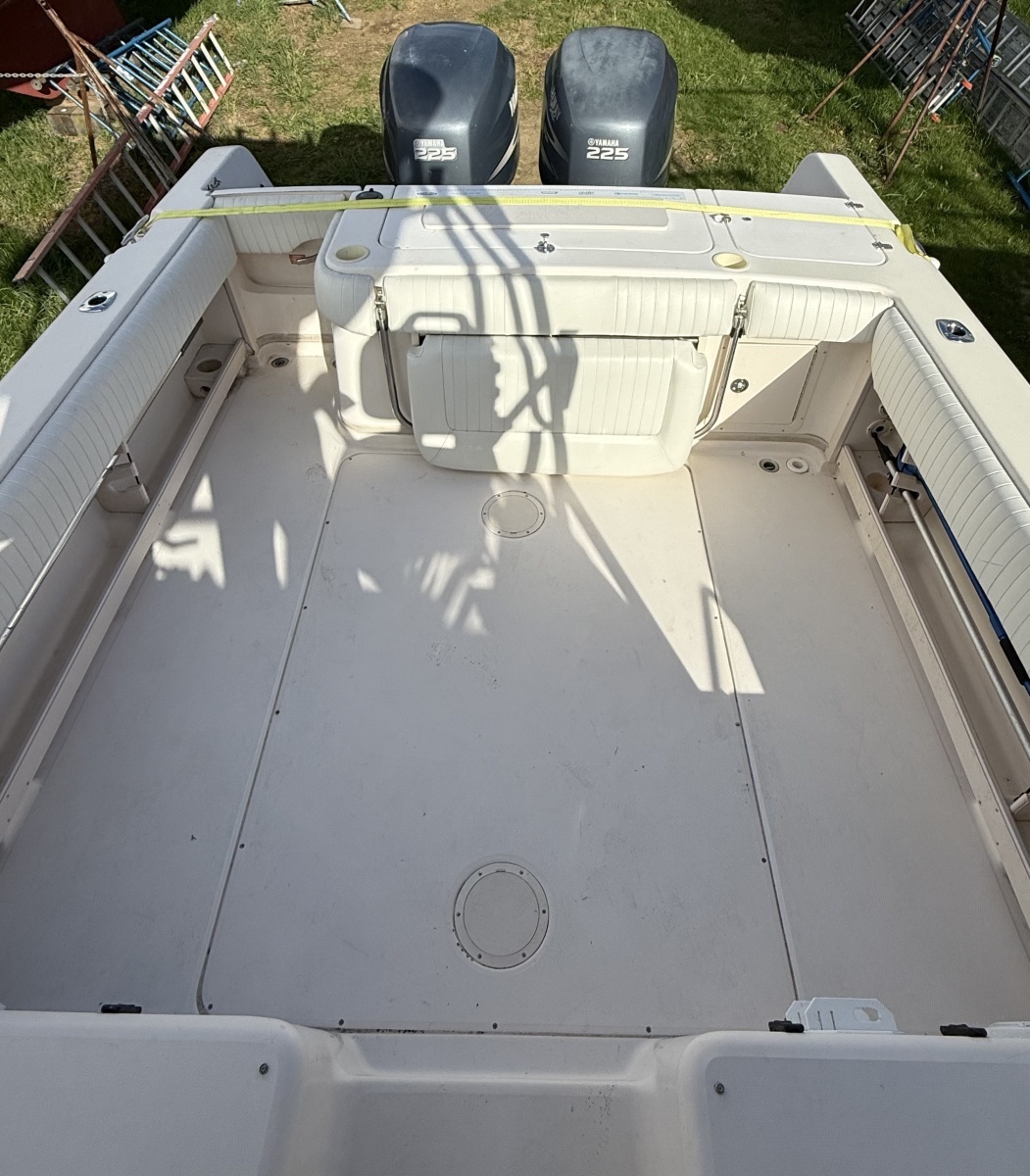 28ft Grady White Yacht For Sale