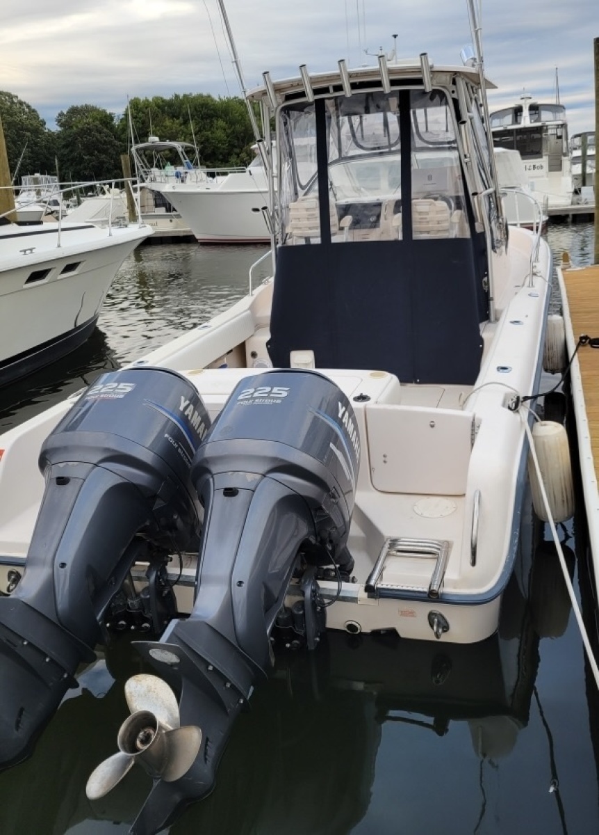 28ft Grady White Yacht For Sale