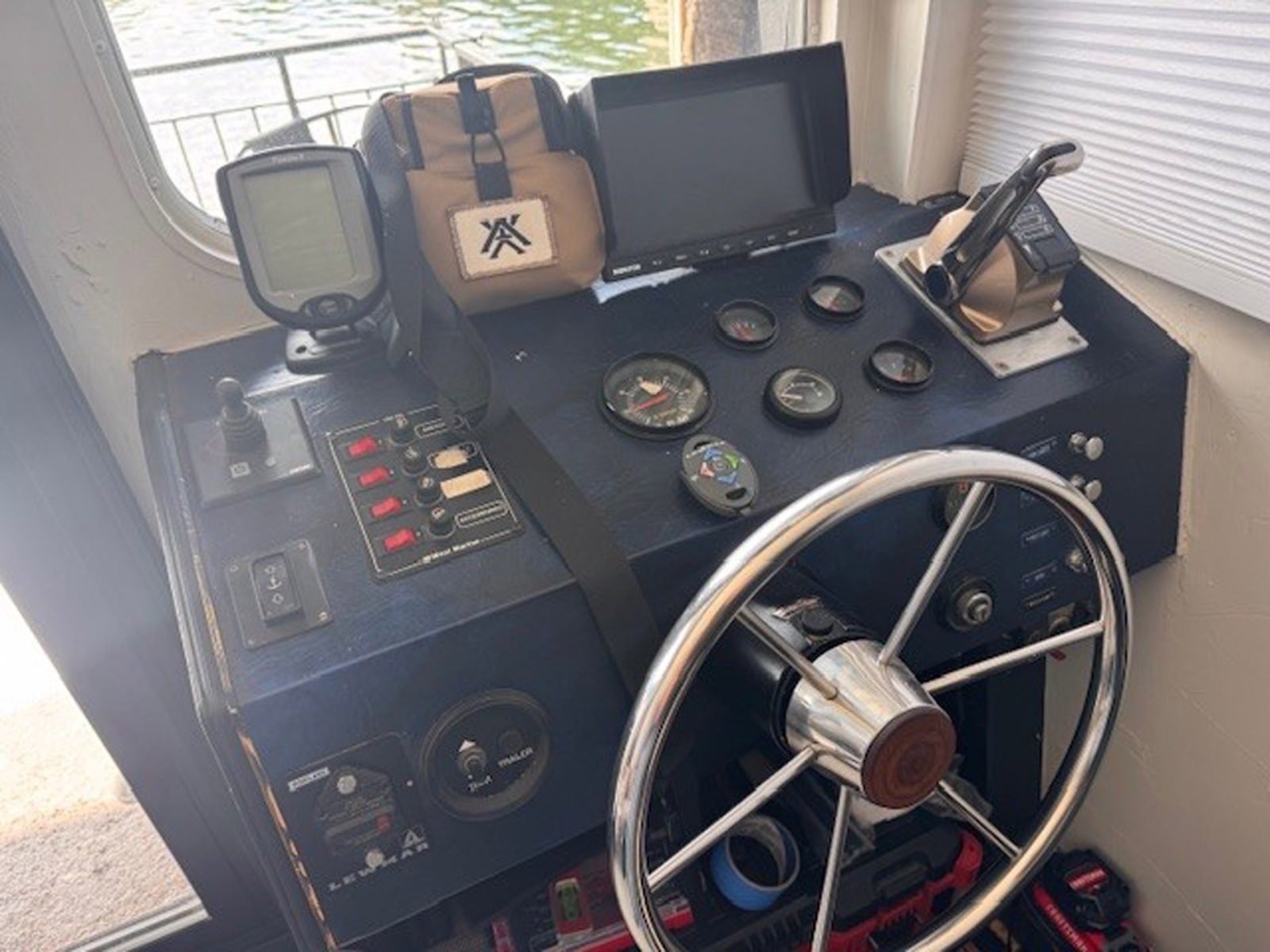 44ft Three Buoys Yacht For Sale