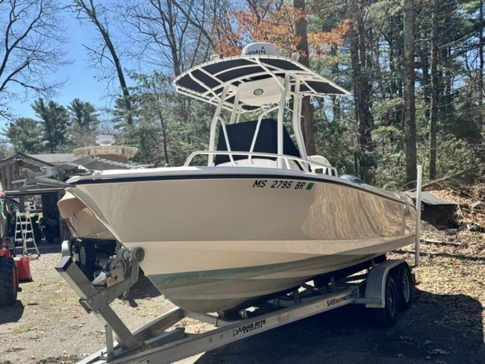 21' 2021 Edgewater 208 CC