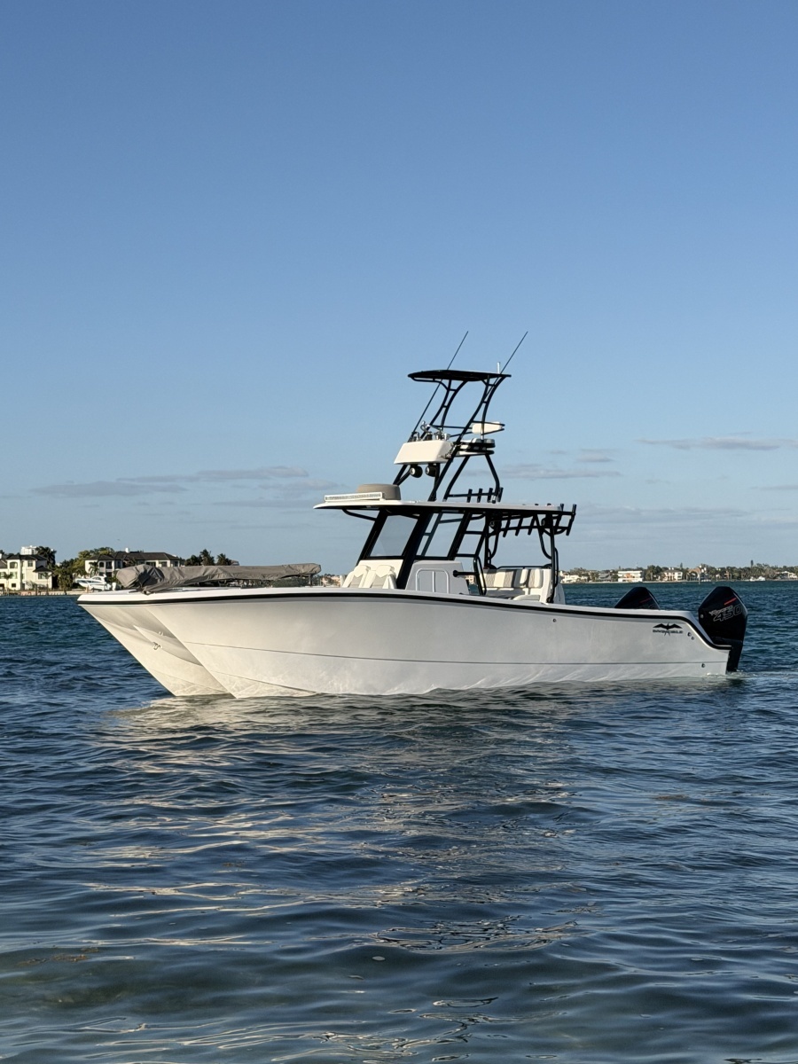 Compensating 33ft Invincible Yacht For Sale