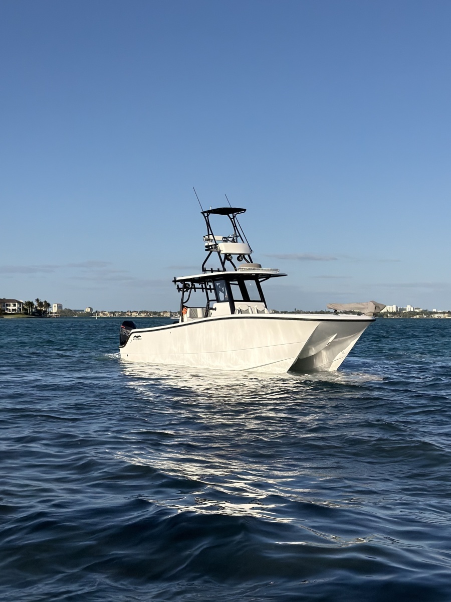 Compensating 33ft Invincible Yacht For Sale