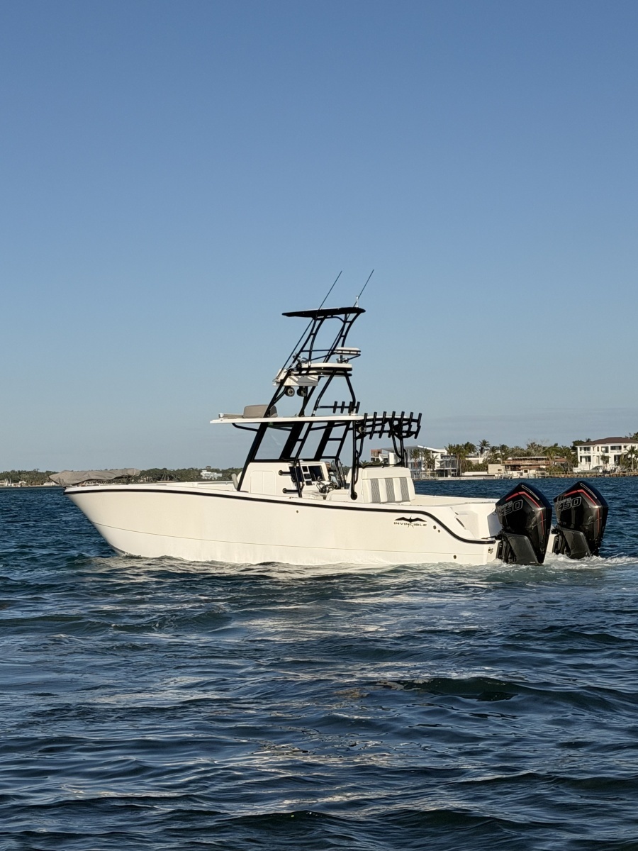 Compensating 33ft Invincible Yacht For Sale