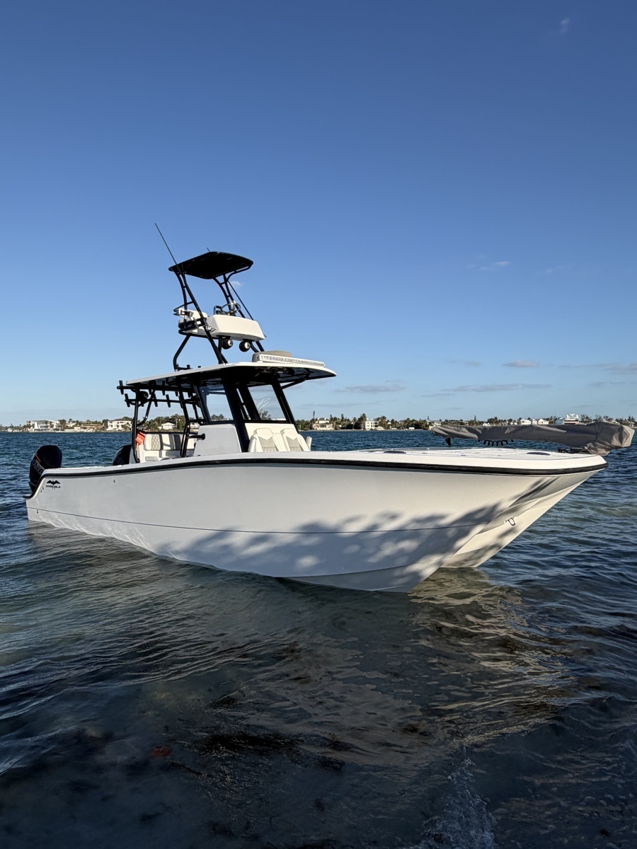 Compensating 33ft Invincible Yacht For Sale