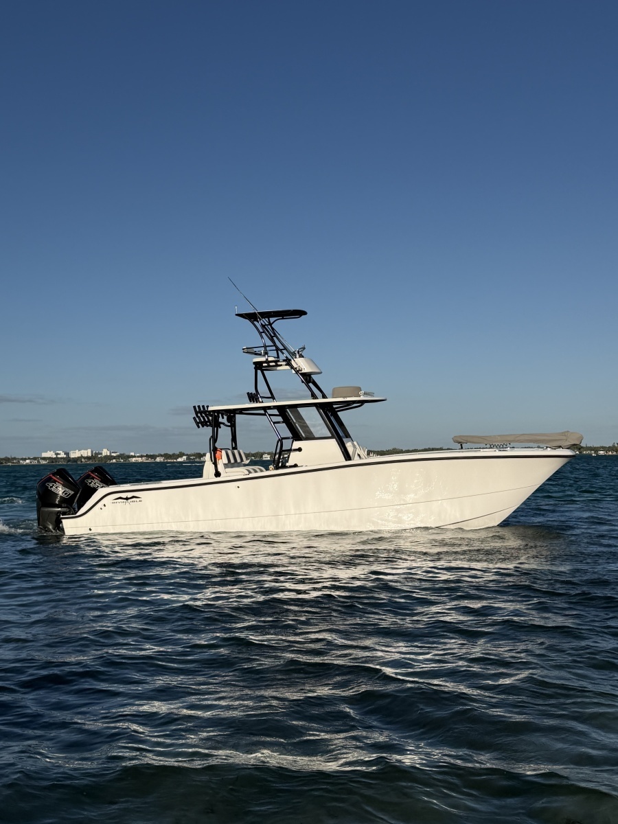 Compensating 33ft Invincible Yacht For Sale