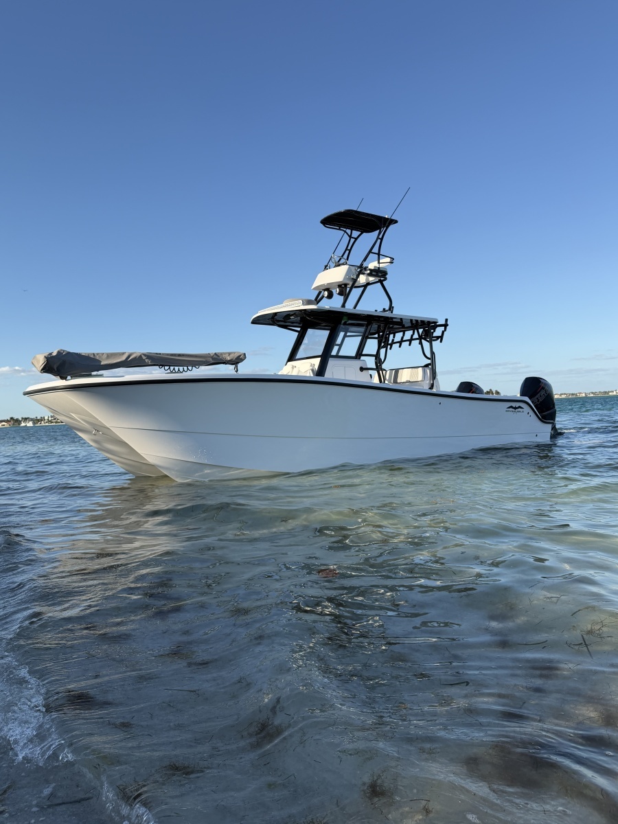 Compensating 33ft Invincible Yacht For Sale