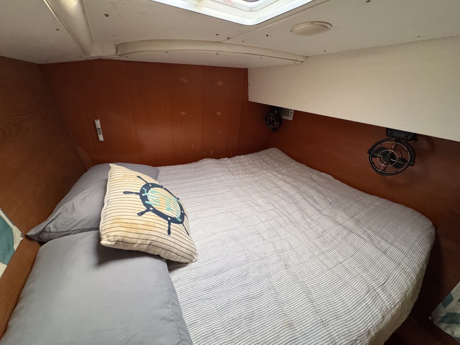 Into The Mystic 41ft Lagoon Yacht For Sale