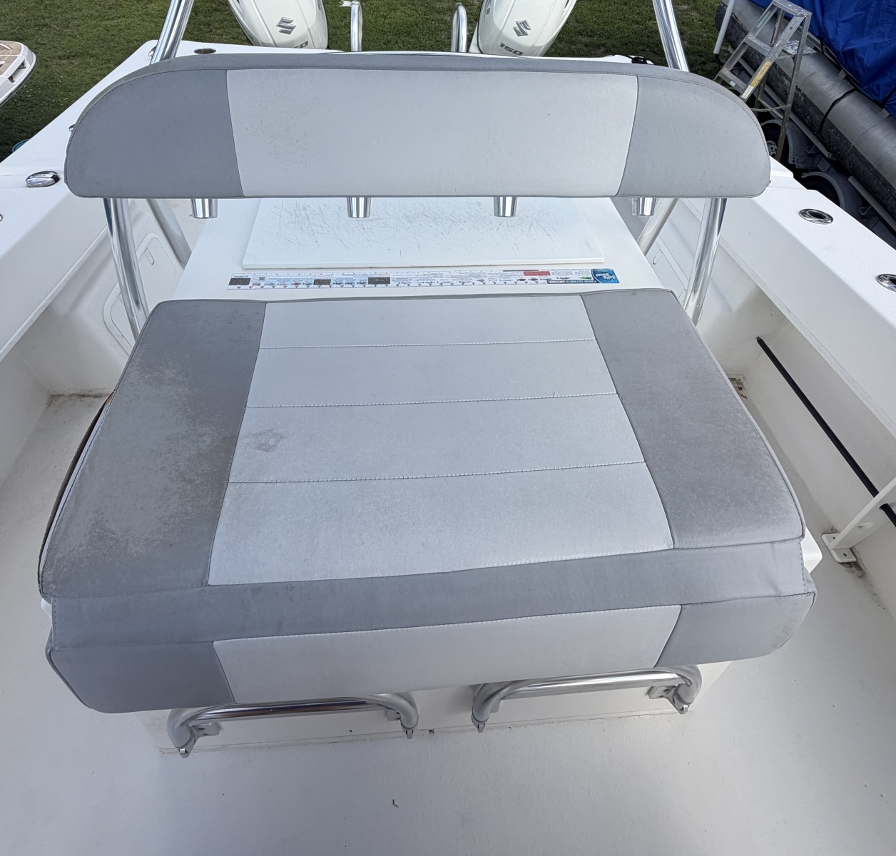 26ft Twin Vee Yacht For Sale