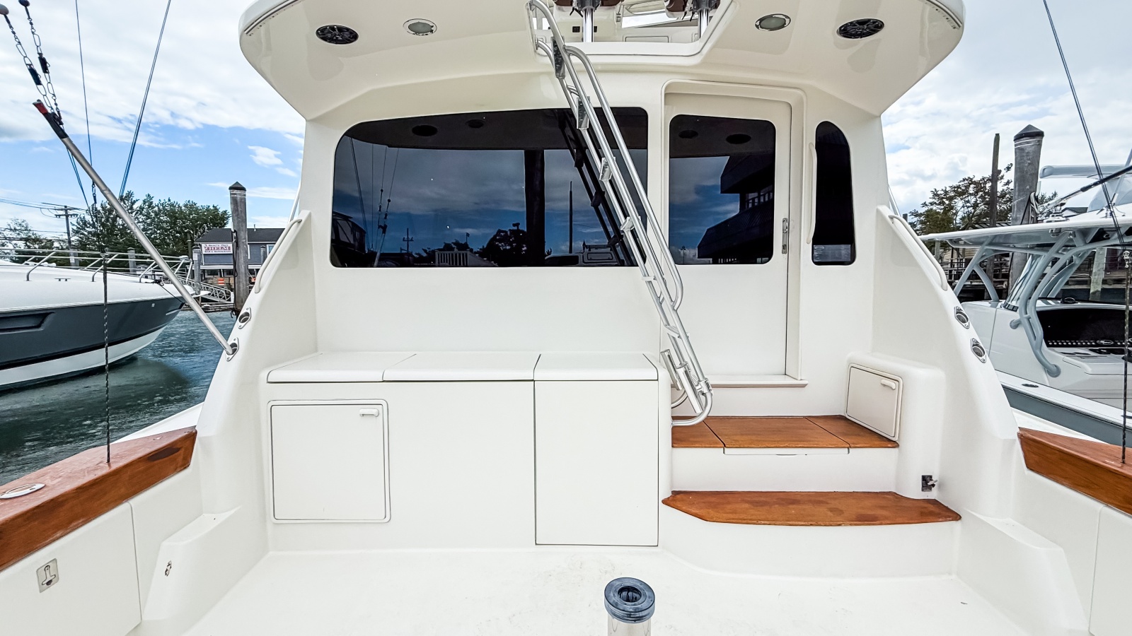 50' 2004 Ocean Yachts 50 Super Sport
