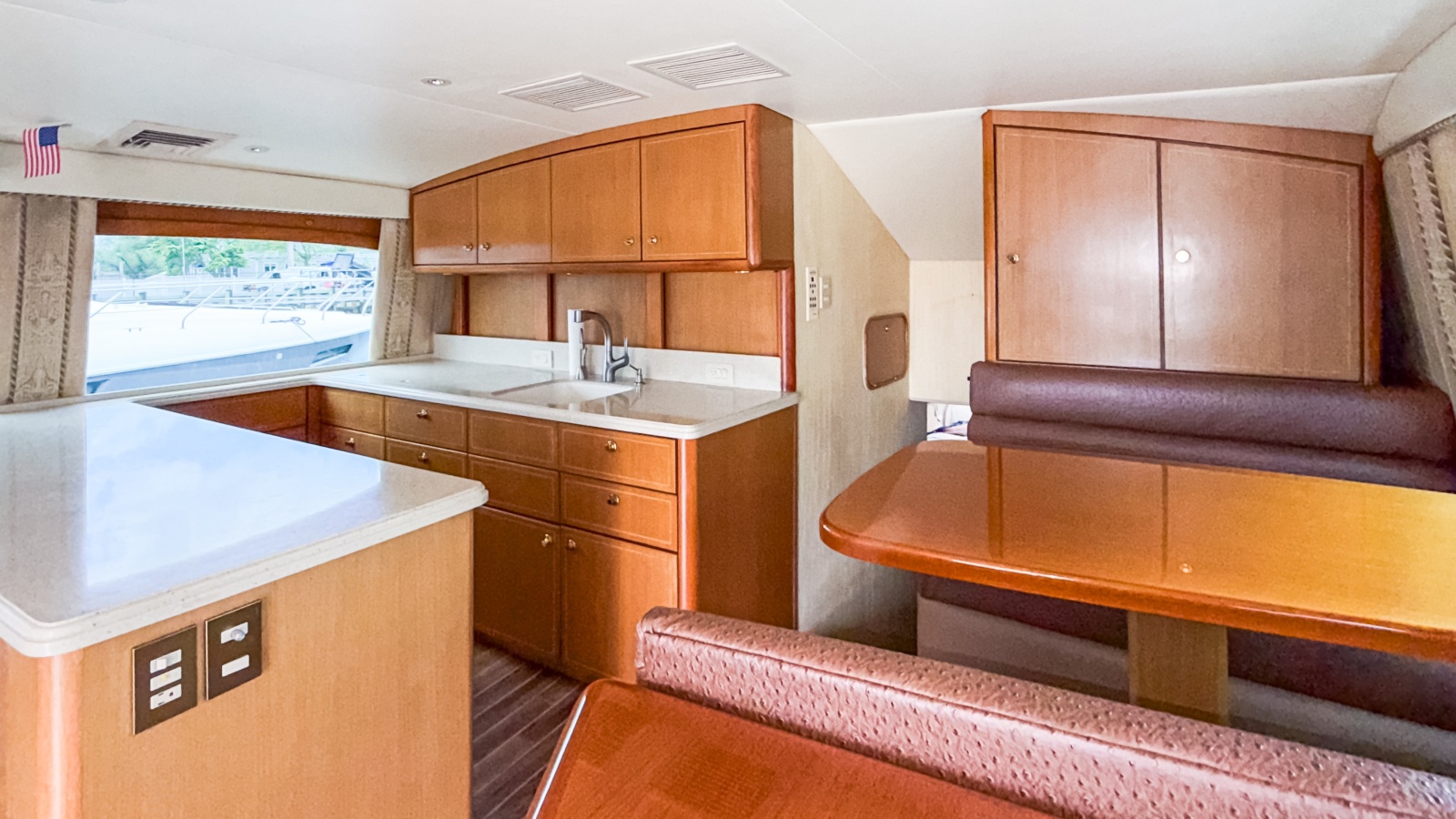50' 2004 Ocean Yachts 50 Super Sport