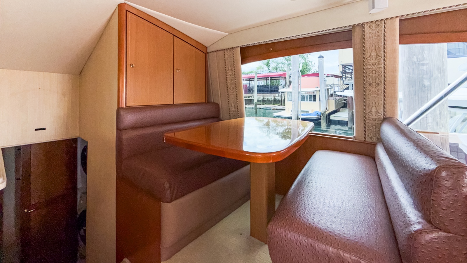 50' 2004 Ocean Yachts 50 Super Sport