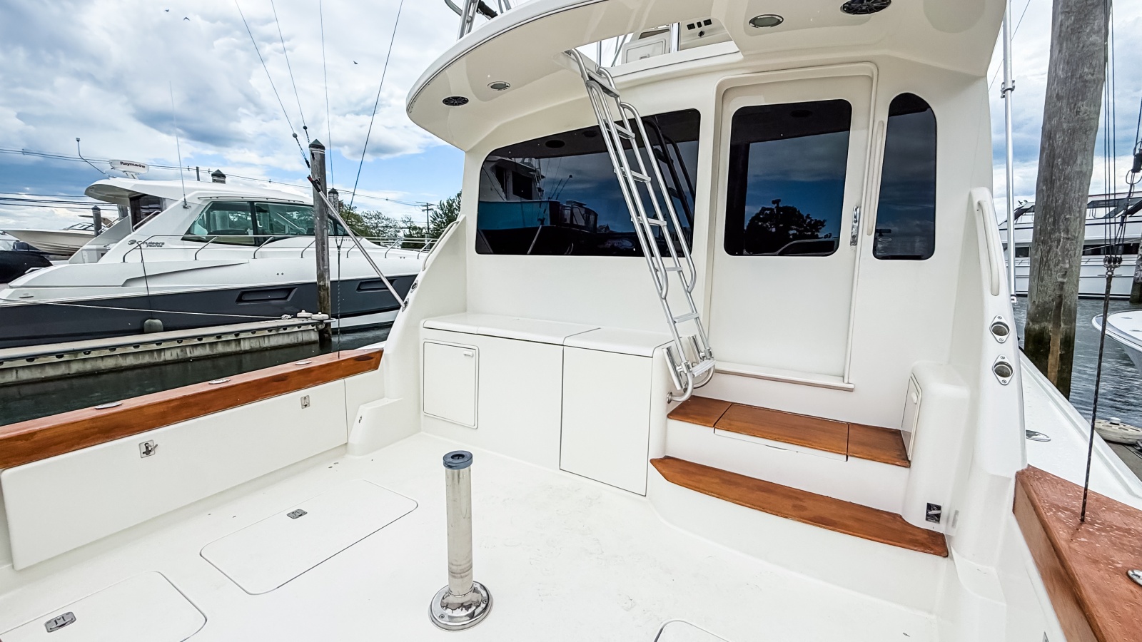50' 2004 Ocean Yachts 50 Super Sport