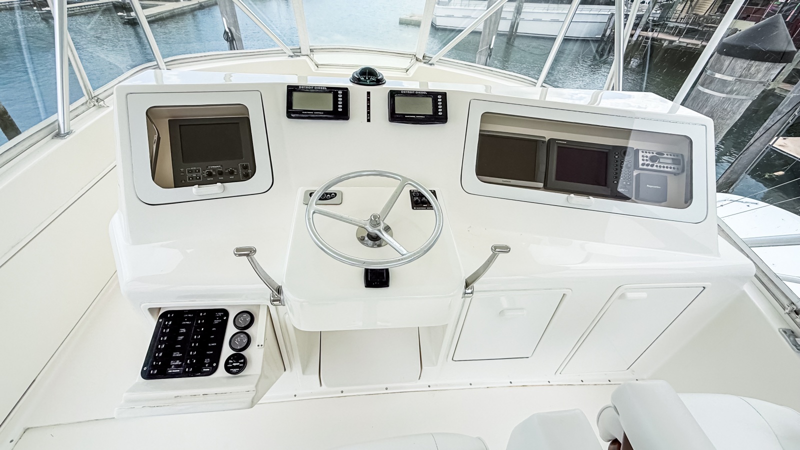 50' 2004 Ocean Yachts 50 Super Sport