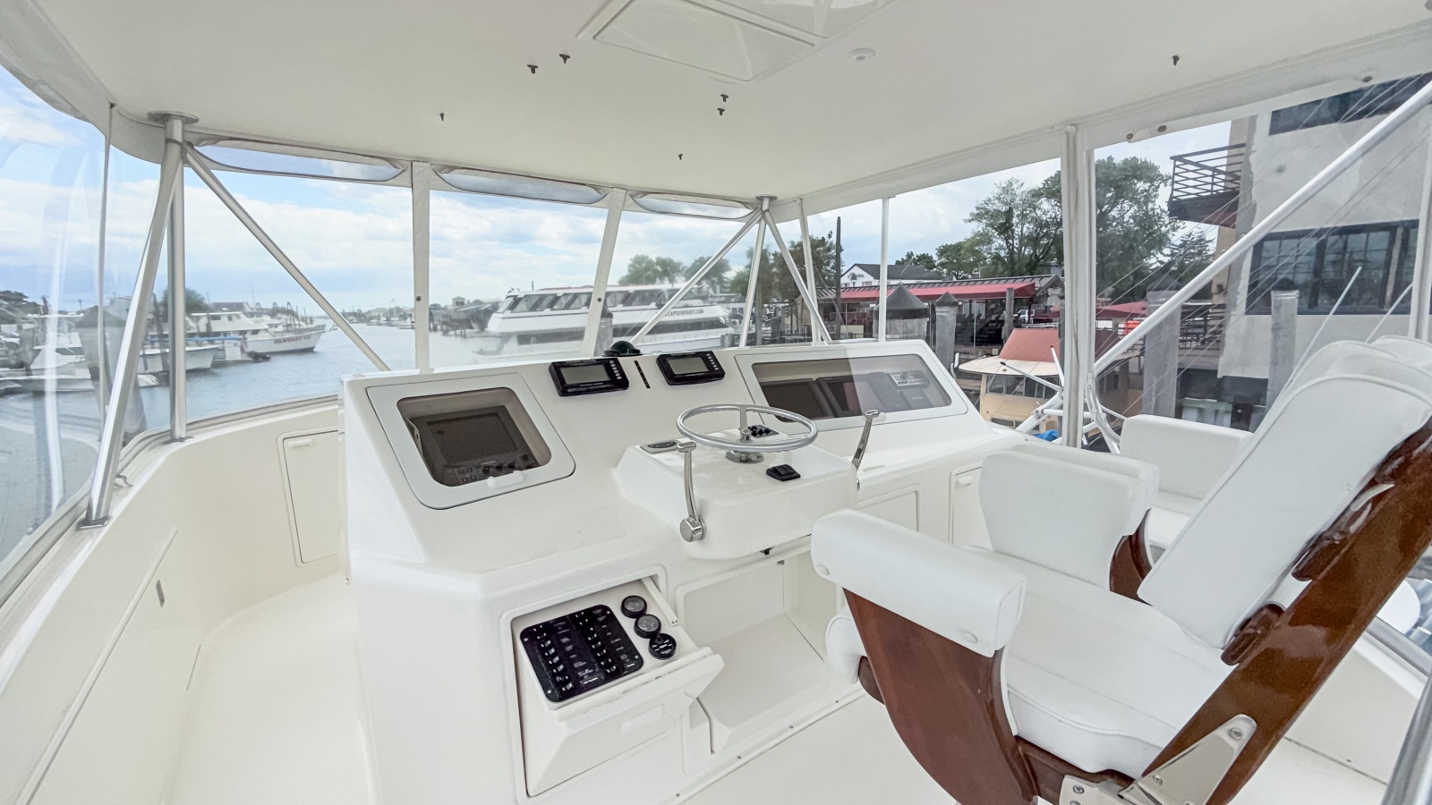 50' 2004 Ocean Yachts 50 Super Sport