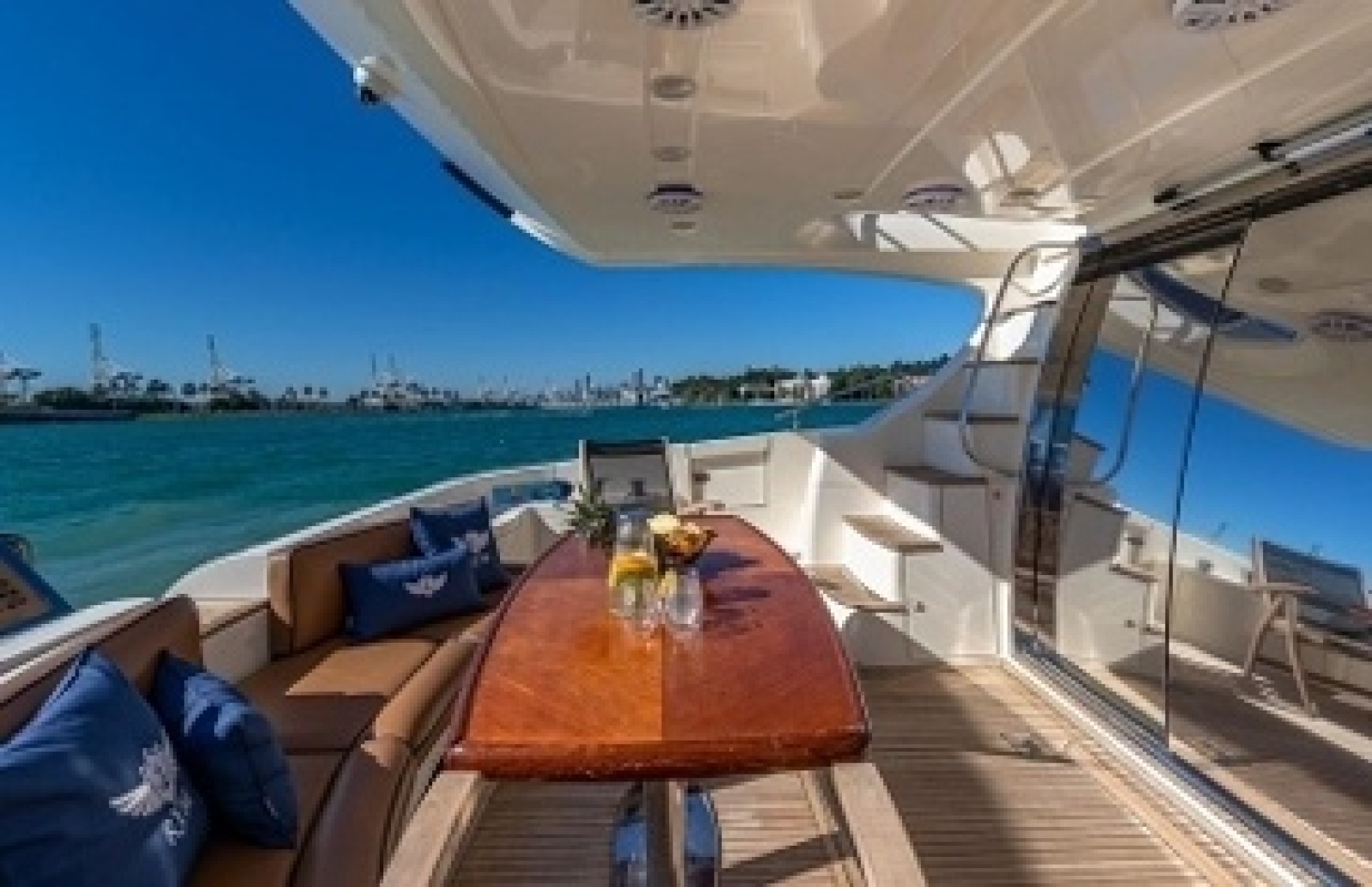62' 2007 Azimut 62 Fly