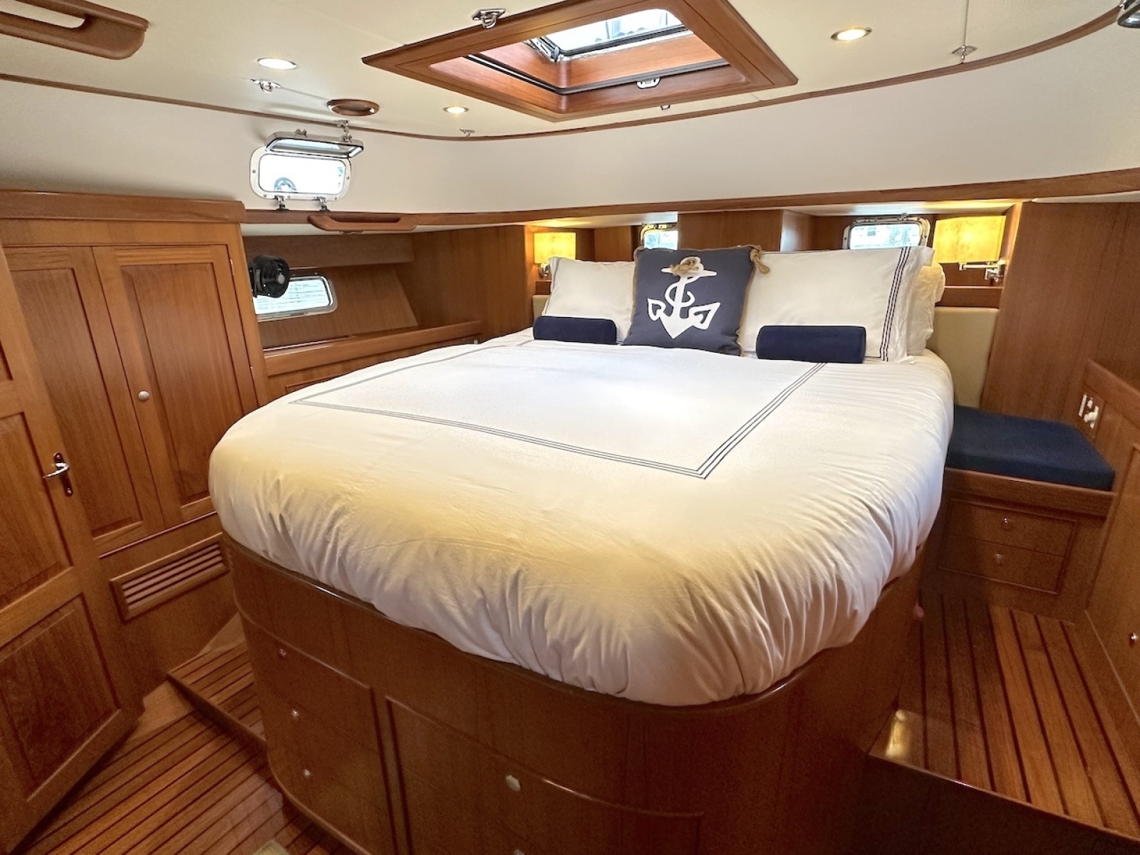 Relentless 56ft Hylas Yacht For Sale