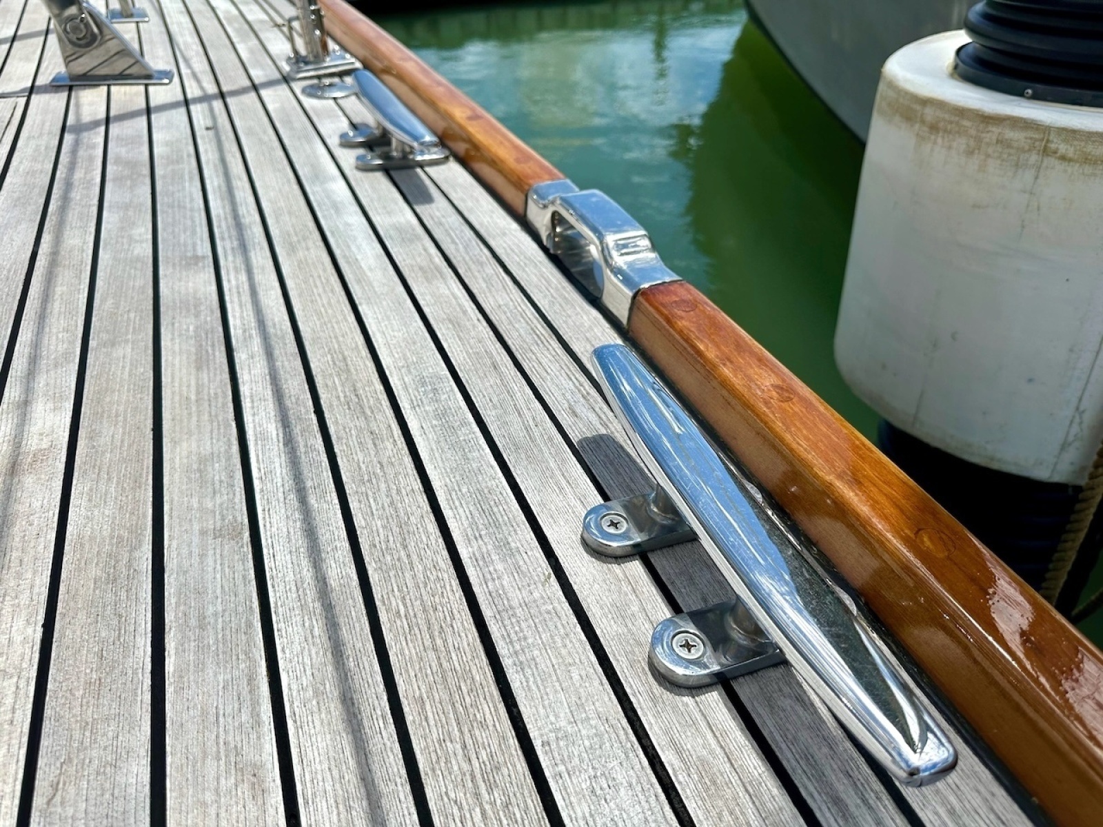 Relentless 56ft Hylas Yacht For Sale