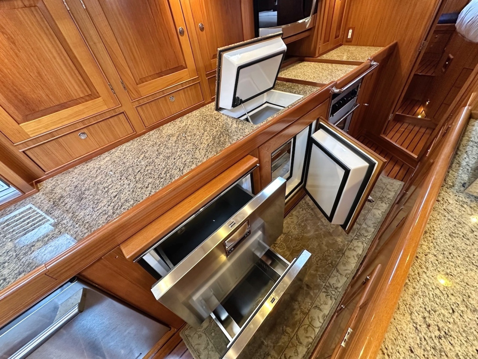 Relentless 56ft Hylas Yacht For Sale