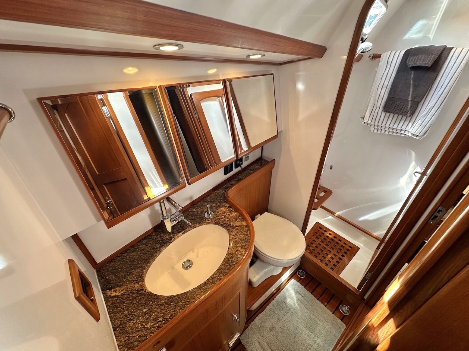 Relentless 56ft Hylas Yacht For Sale