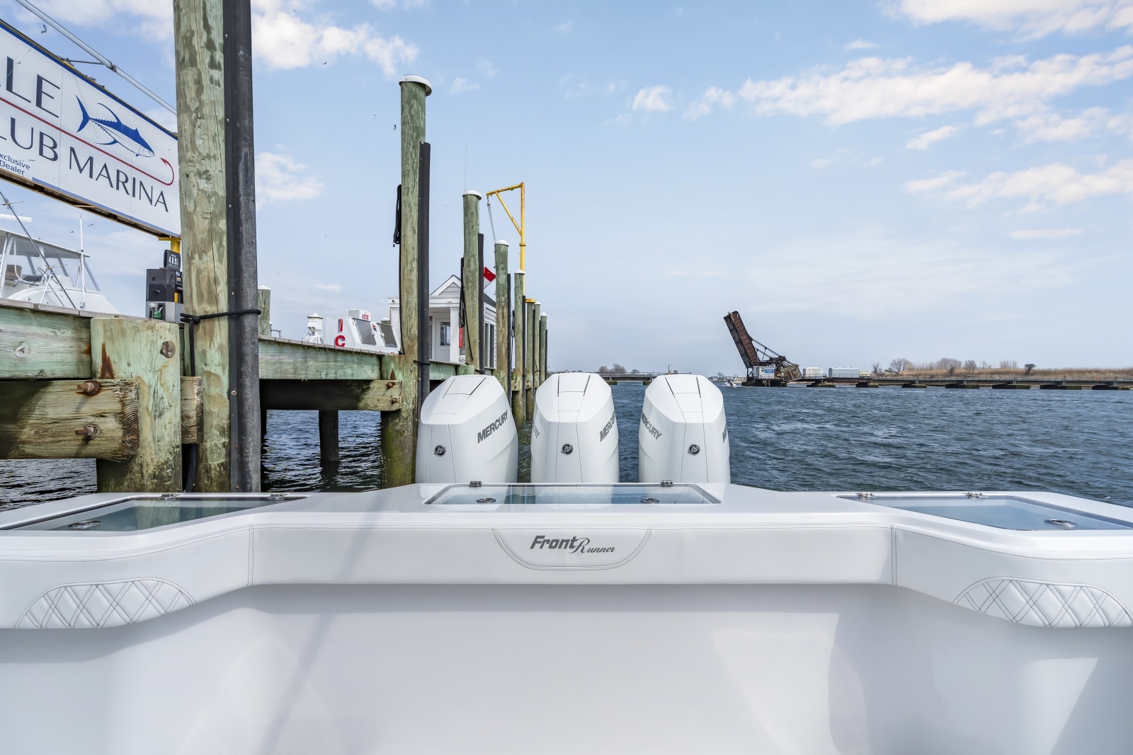 39ft Front Runner Yacht For Sale