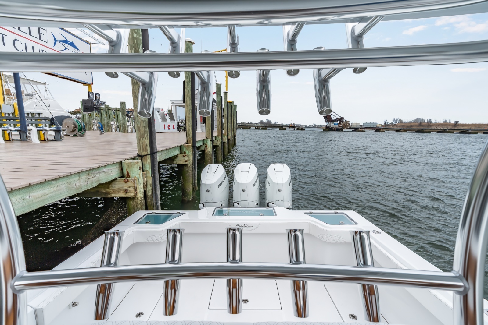 39ft Front Runner Yacht For Sale