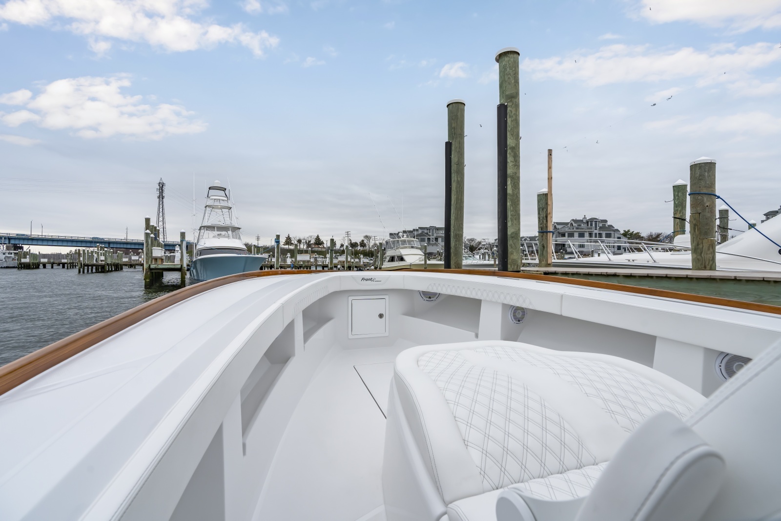 39ft Front Runner Yacht For Sale