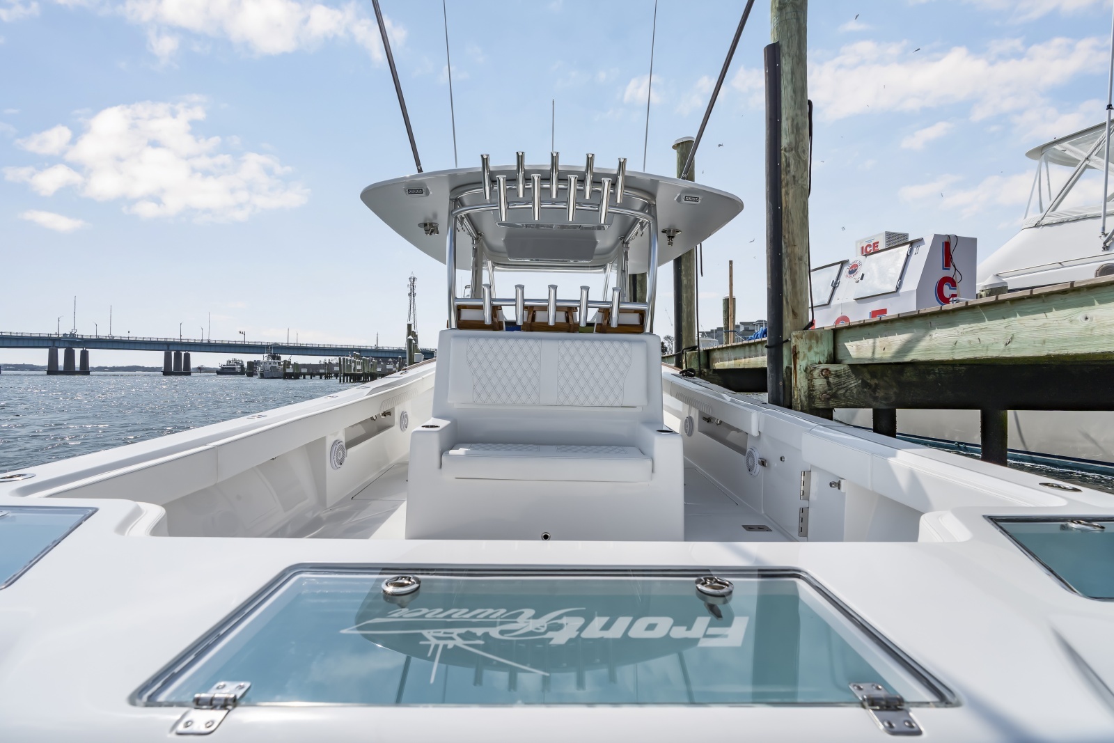 39ft Front Runner Yacht For Sale