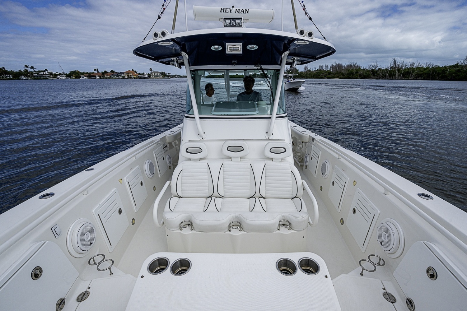 HEY MAN Repowered 2022 3 x 400hp Merc  w Joystick 35ft Everglades Yacht For Sale