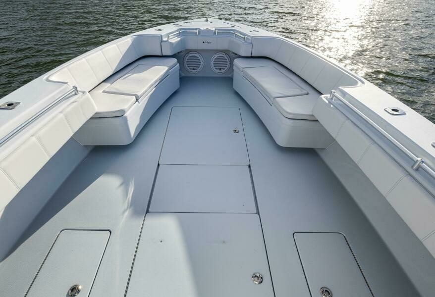 44ft Contender Yacht For Sale