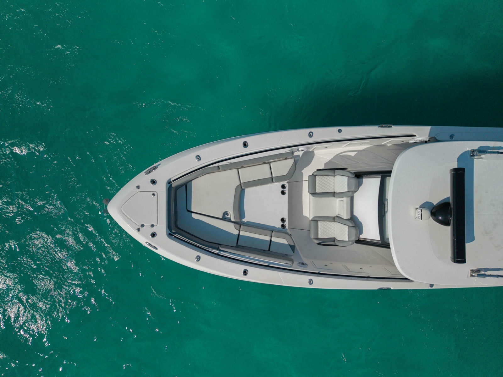 2023 Everglades 365 CC-