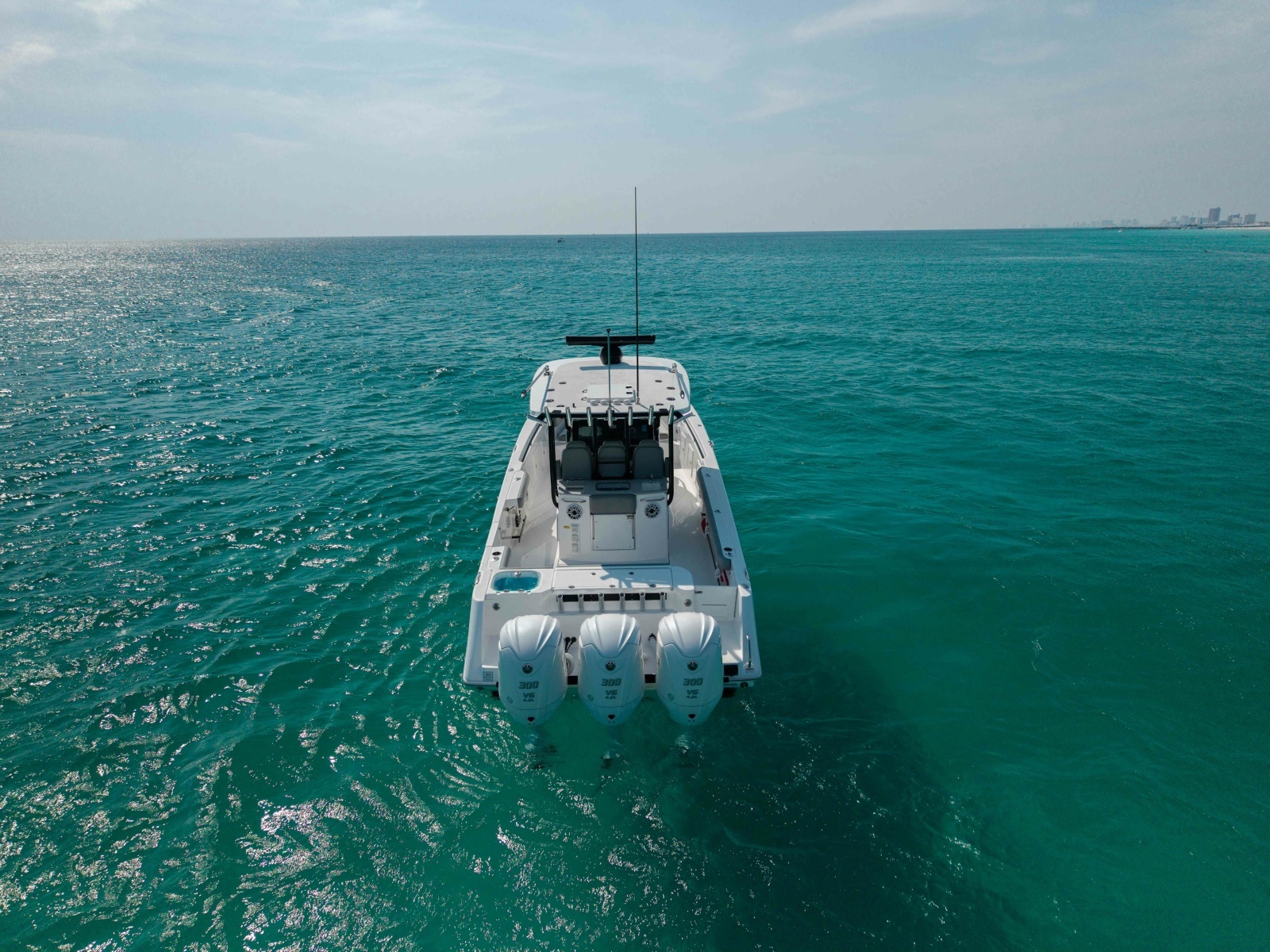 2023 Everglades 365 CC-